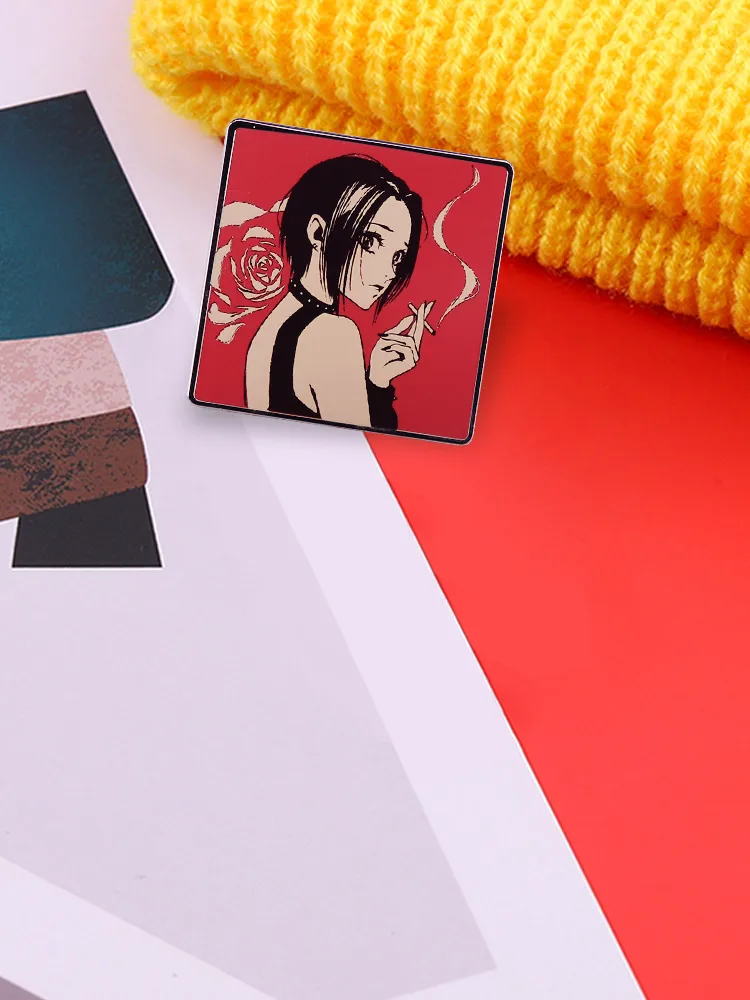 Nana Osaki Enamel Pin Ai Yazaw - Nana Anime Merchandise recension och pris